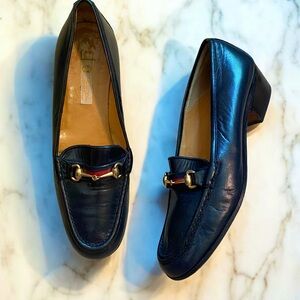 Authentic Vintage Gucci Sherry Line Horsebit loafers navy red gold
